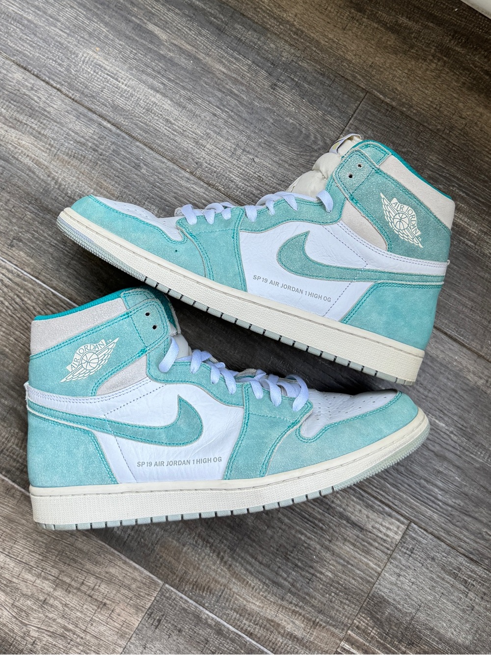 Jordan 1 retro high turbo green sneakers size 13